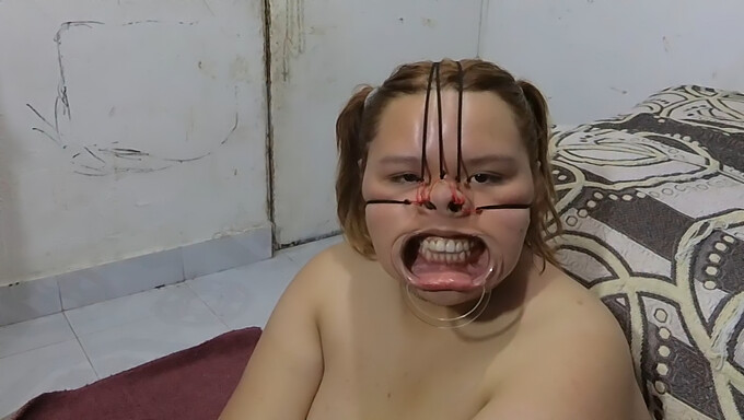 Teen (18+) Dostává Obličej V Bdsm Videu A Je V Prdeli