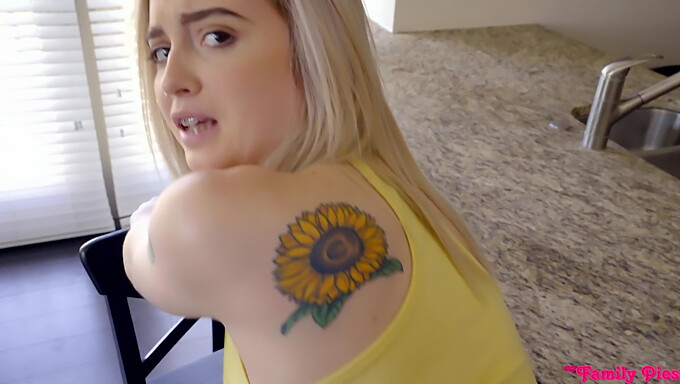 Pov Homemade Sex With Lexi Lore And Her Family